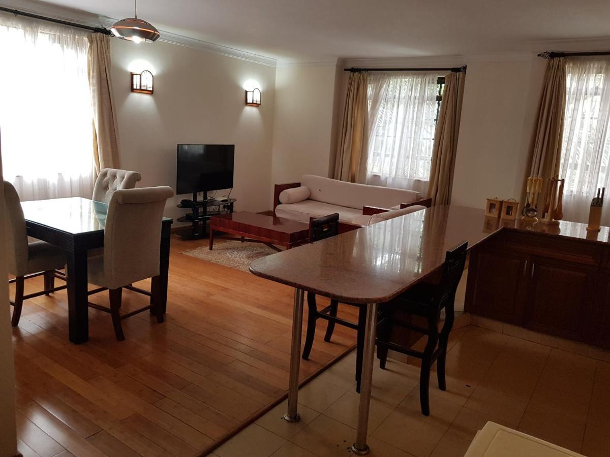 Natural Oak Apartments Nairobi Kültér fotó